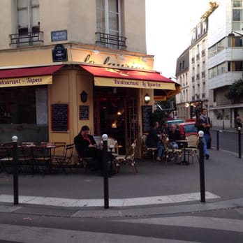Le Laurier - Outside - French Near Me - Paris, 75