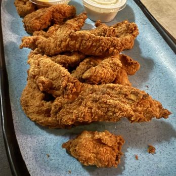 Twisted Root Burger - Chicken Twisted Tenders - Burgers Near Me - Waco, Texas