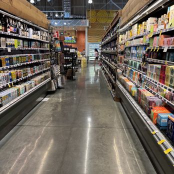 Whole Foods Market - July 2024 Beer - Grocery Near Me - Oxnard, California Whole Foods Market - July 2024 Beer - Grocery Near Me - Oxnard, California