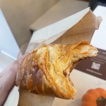 Café Crèmerie - Cafes Near Me - Chicago, Illinois