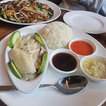 Ipoh Kopitiam - Hainan chicken rice - Malaysian Near Me - Alhambra, California