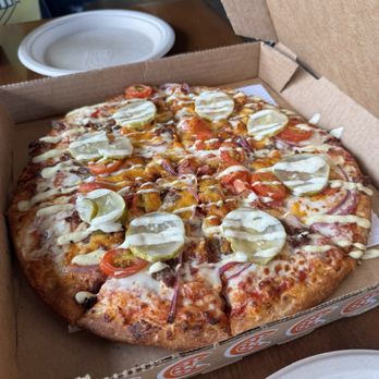 Canyon Pizza - Bacon Steakburger pizza!! Smashed! - Pizza Near Me - Moab, Utah