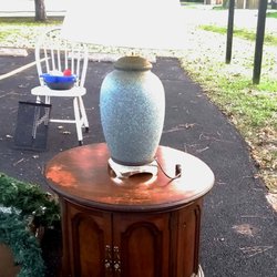 Market Antiques & Accessories