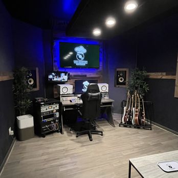 The Kitchen Recording Studio - Music Production Services Near Me - Panorama City, California