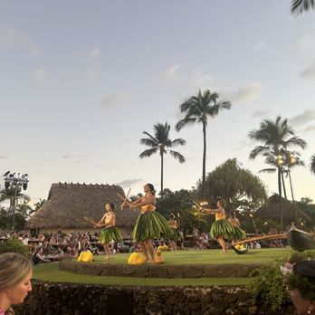 Old Lahaina Luau - Performing Arts Near Me - Lahaina, Hawaii