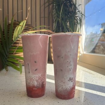 Dots Boba - strawberry sago - Bubble Tea Near Me - San Francisco, California Dots Boba - strawberry sago - Bubble Tea Near Me - San Francisco, California