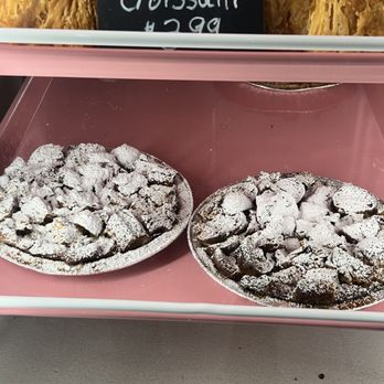 Good Glaze Donuts and Ice Cream - Pies too. - Donuts Near Me - Redlands, California Good Glaze Donuts and Ice Cream - Pies too. - Donuts Near Me - Redlands, California