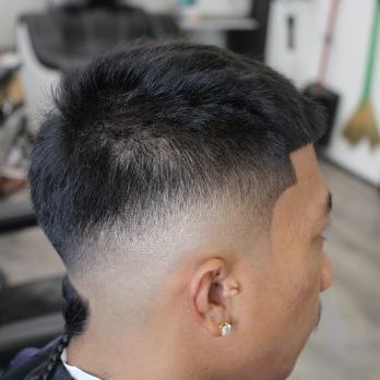 On Top Barbershop - Barbers Near Me - Honolulu, Hawaii On Top Barbershop - Barbers Near Me - Honolulu, Hawaii