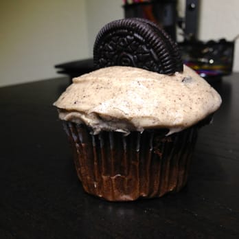 Love At First Bite - Oreo Cupcake - Bakeries Near Me - Berkeley, California