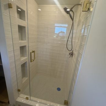 Shower Door Masters - Glass Shower door - Glass & Mirrors Near Me - Anaheim, California
