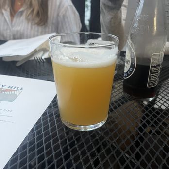 Sunny Hill - Delicious beer - Pizza Near Me - Seattle, Washington Sunny Hill - Delicious beer - Pizza Near Me - Seattle, Washington