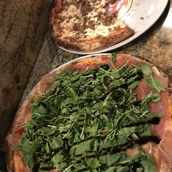 Elio Pizza On Fire - Pizza Near Me - Addison, Illinois Elio Pizza On Fire - Pizza Near Me - Addison, Illinois