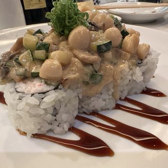 TARU - Baked scallop roll - Sushi Bars Near Me - Las Vegas, Nevada TARU - Baked scallop roll - Sushi Bars Near Me - Las Vegas, Nevada