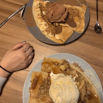 Demetres - Moo La La Crepe (top) & Pomme Pilot (bottom) - Desserts Near Me - Toronto, Ontario