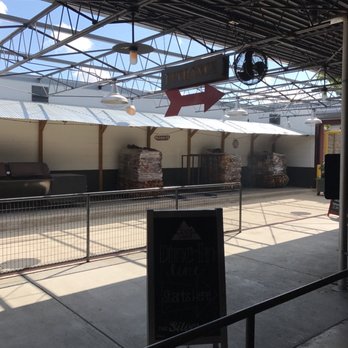 Ten50 BBQ - Barbeque Near Me - Richardson, Texas Ten50 BBQ - Barbeque Near Me - Richardson, Texas