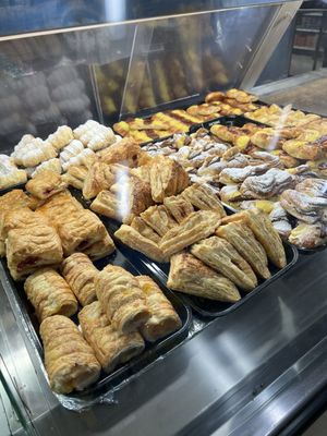 Catalina's Supermarket by null