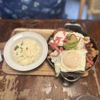 Brewed - Pulled Pork Hash - Coffee & Tea Near Me - Fort Worth, Texas