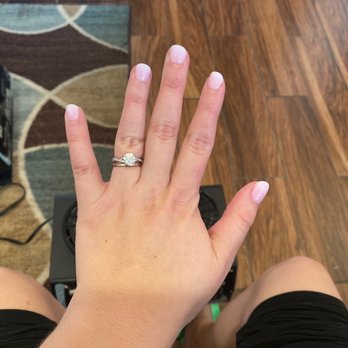 BeeQ SPA - Wedding nails - Waxing Near Me - Ann Arbor, Michigan