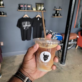 Kobros Coffee - Iced Pistachio Craft Latte w/ Oat Milk - Coffee & Tea Near Me - Norfolk, Virginia