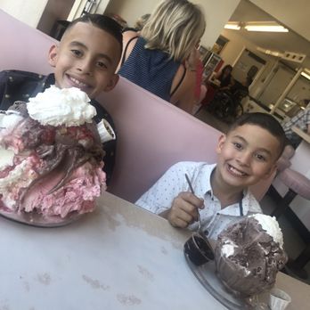 Superior Dairy - Ice Cream & Frozen Yogurt Near Me - Hanford, California Superior Dairy - Ice Cream & Frozen Yogurt Near Me - Hanford, California