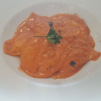 La Scala Cuisine - Agnolotti Rose ($23) - Italian Near Me - Mississauga, Ontario La Scala Cuisine - Agnolotti Rose ($23) - Italian Near Me - Mississauga, Ontario