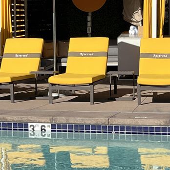 JW Marriott Phoenix Desert Ridge Resort & Spa - Paid cabana: champagne focus - Hotels Near Me - Phoenix, Arizona