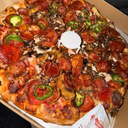Sacramento Pizza Connection - Hot honey pepperoni pizza