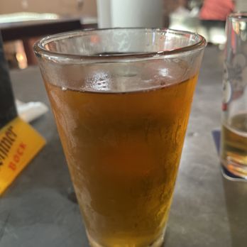 Moose's Draft House - free sample of the sam adam's prickly pear beer - Burgers Near Me - El Paso, Texas