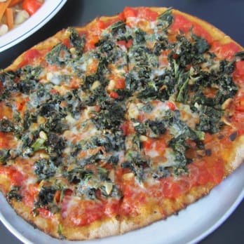 Fresca On Addison - Kale and red pepper pizza - Pizza Near Me - Richmond, Virginia