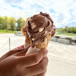 Rocky Point Ice Cream - Rocky Point Road