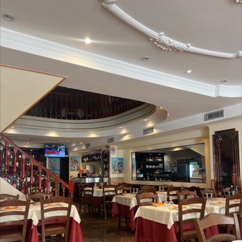 Cinese e Italiano - Inside seating - Chinese Near Me - Rome, RM Cinese e Italiano - Inside seating - Chinese Near Me - Rome, RM