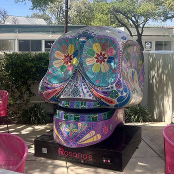 Rosario's ComidaMex & Bar - Outdoor seating with cool art installation - Mexican Near Me - San Antonio, Texas Rosario's ComidaMex & Bar - Outdoor seating with cool art installation - Mexican Near Me - San Antonio, Texas