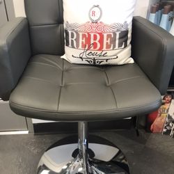 Rebel House Salon - Have a seat and relax