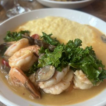 Peaches Prime - Shrimp and grits - Southern Near Me - Brooklyn, New York Peaches Prime - Shrimp and grits - Southern Near Me - Brooklyn, New York