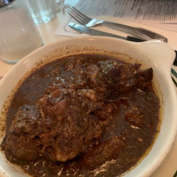 Versailles - Rabo encendido (oxtail) - delicious and so soft! - Cuban Near Me - Miami, Florida Versailles - Rabo encendido (oxtail) - delicious and so soft! - Cuban Near Me - Miami, Florida