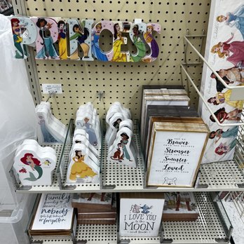 Hobby Lobby - Arts & Crafts Near Me - Santa Ana, California