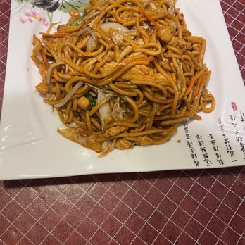Panda House - Chicken Lo Mein - Chinese Near Me - Alabaster, Alabama