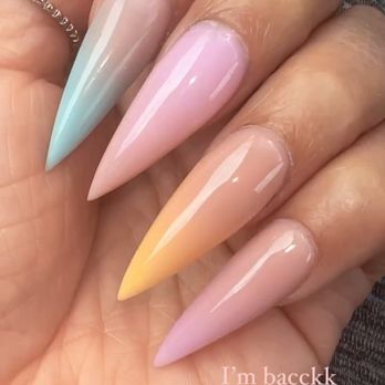 Nails 2000 - Ombré nails - Nail Salons Near Me - Independence, Missouri