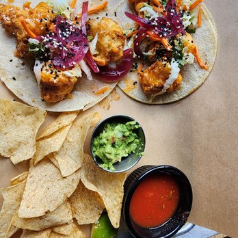 Flatwater Restaurant - Bang bang cauliflower tacos with guacamole and salsa - Comfort Food Near Me - Indianapolis, Indiana Flatwater Restaurant - Bang bang cauliflower tacos with guacamole and salsa - Comfort Food Near Me - Indianapolis, Indiana