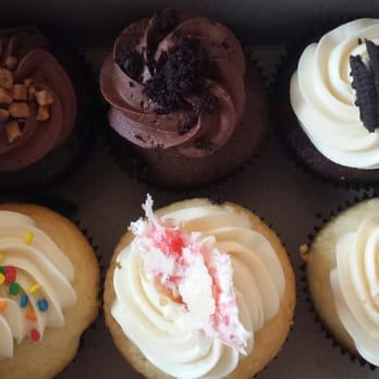 Sweet B's - Best cupcakes ever! You just gotta try them! Sweet B's does custom made cakes too! - Bakeries Near Me - Bradford West Gwillimbury, Ontario Sweet B's - Best cupcakes ever! You just gotta try them! Sweet B's does custom made cakes too! - Bakeries Near Me - Bradford West Gwillimbury, Ontario