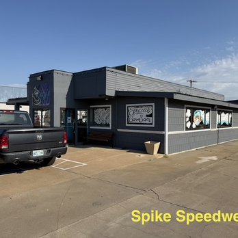 Lucy's Cafe - Breakfast & Brunch Near Me - Claremore, Oklahoma