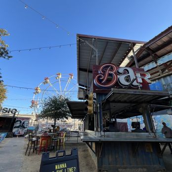 Truck Yard - Food Stands Near Me - Houston, Texas Truck Yard - Food Stands Near Me - Houston, Texas