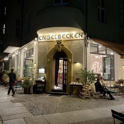 Engelbecken - Front of restaurant