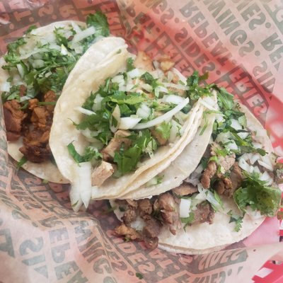 Leo's Mexican Grill by null