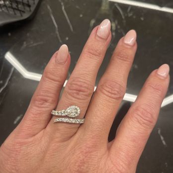 Luan Fine Jewelers - Jewelry Near Me - Del Mar, California Luan Fine Jewelers - Jewelry Near Me - Del Mar, California