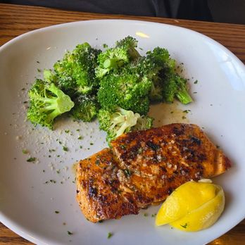 Olive Garden Italian Restaurant - salmon dinner - Italian Near Me - Yuma, Arizona Olive Garden Italian Restaurant - salmon dinner - Italian Near Me - Yuma, Arizona