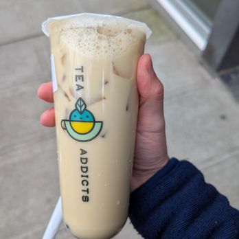 Tea Addicts - Phoenix Oolong Milk Tea - Bubble Tea Near Me - Seattle, Washington Tea Addicts - Phoenix Oolong Milk Tea - Bubble Tea Near Me - Seattle, Washington