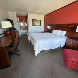 Viking Motel - Room w bathroom vanity area in the back.