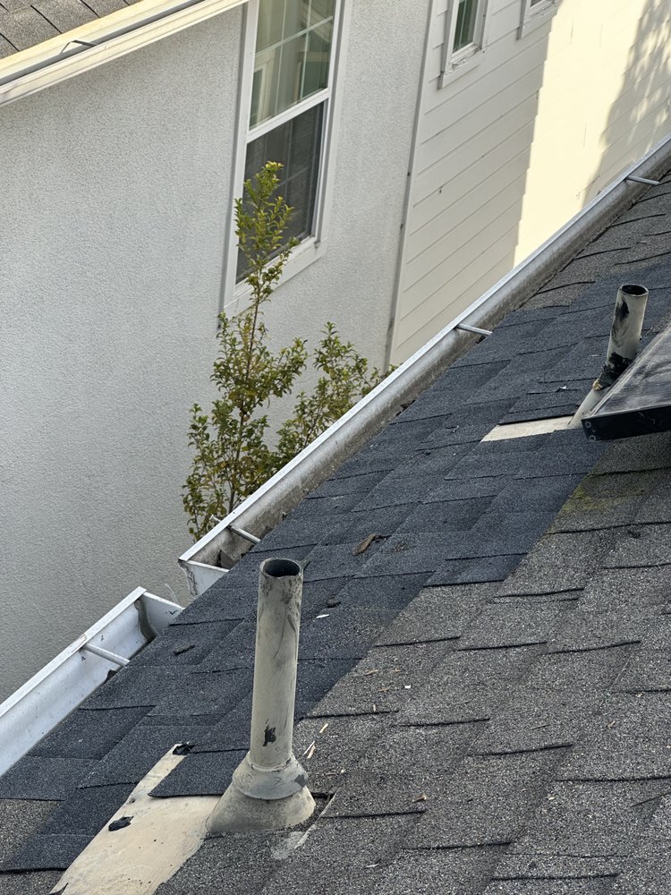 Slide of Titan Roof Solutions