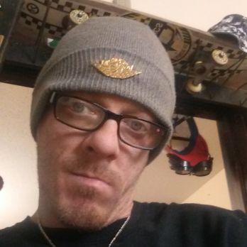 Wonderstate Coffee - a man wearing a beanie and glasses - Coffee & Tea Near Me - Viroqua, Wisconsin Wonderstate Coffee - a man wearing a beanie and glasses - Coffee & Tea Near Me - Viroqua, Wisconsin